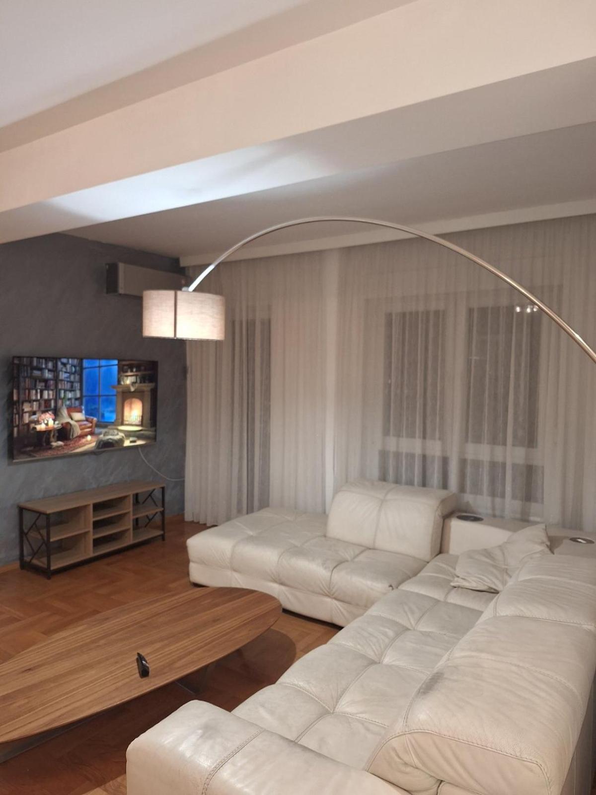 PENTHAUS apartment