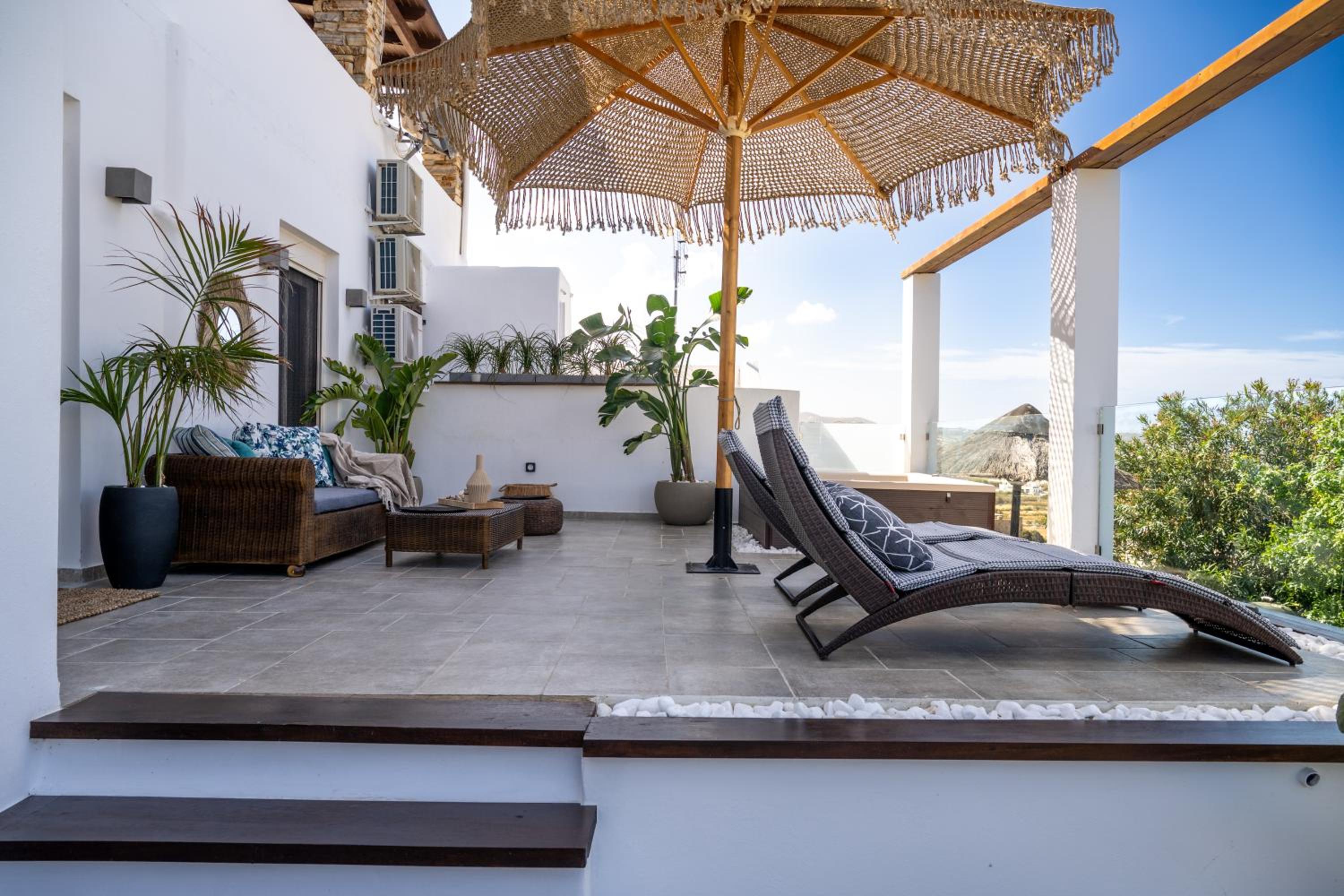 Mythodea Luxury Villa Ι Sunset Horizon & Jacuzzi