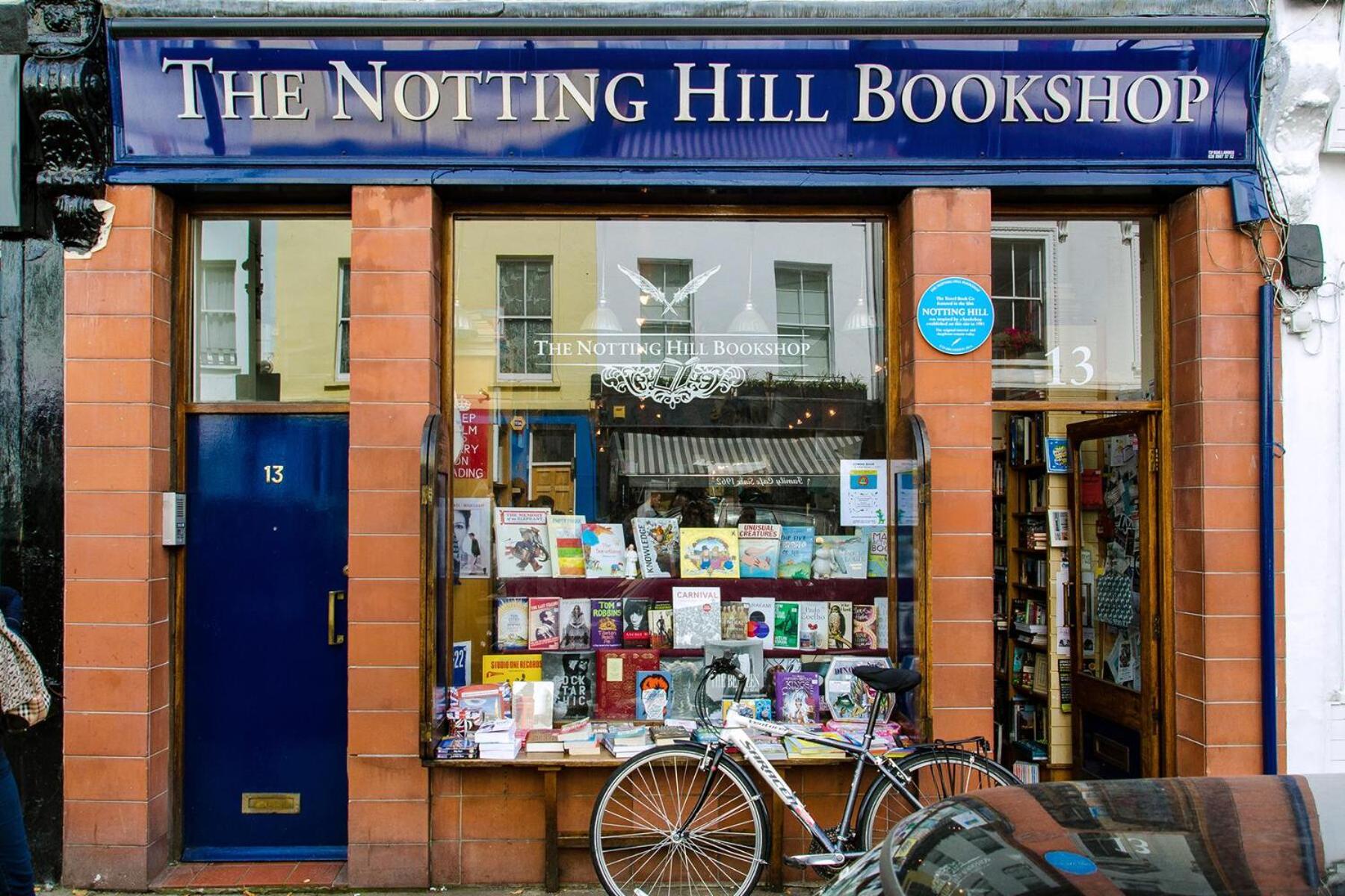 Charming 2-Bed Flat in the heart of Nottinghill - Steps from Portobello Rd Market and NottingHill Bookshop