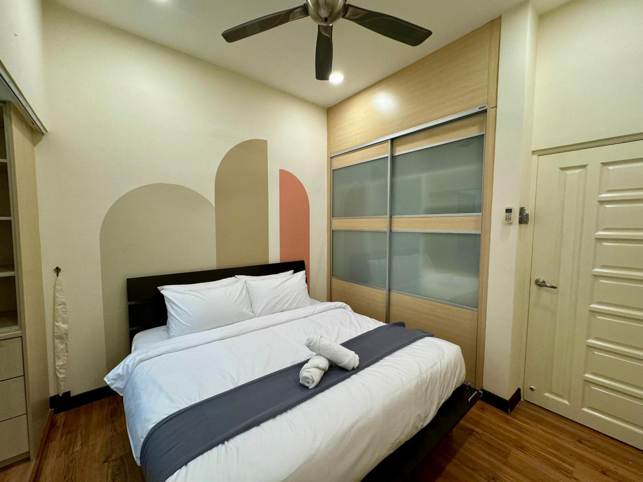 Corner New Private Pool Villa Near Sunway up to 30 pax photo 2