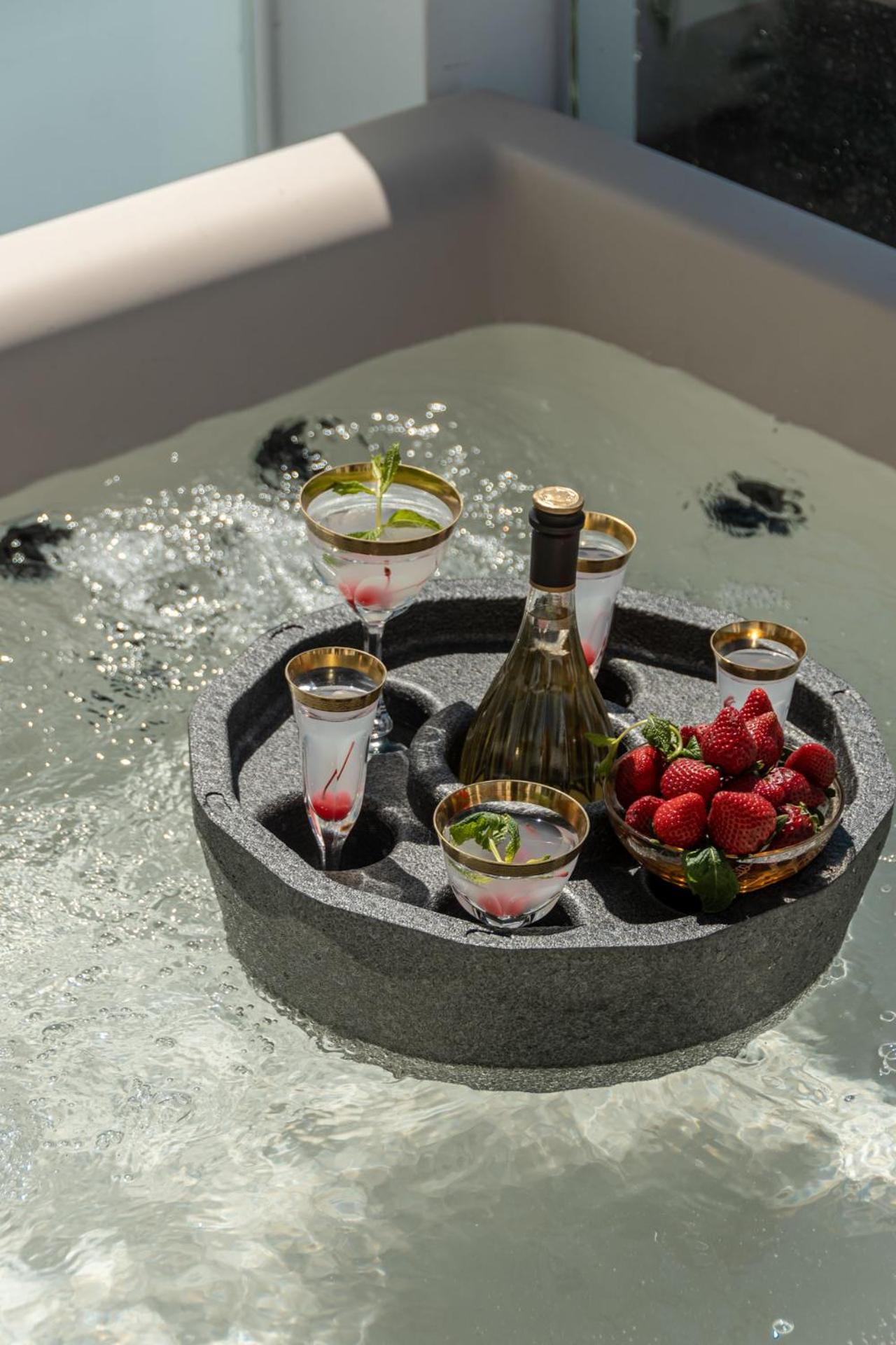 Mythodea Luxury Villa Ι Sunset Horizon & Jacuzzi