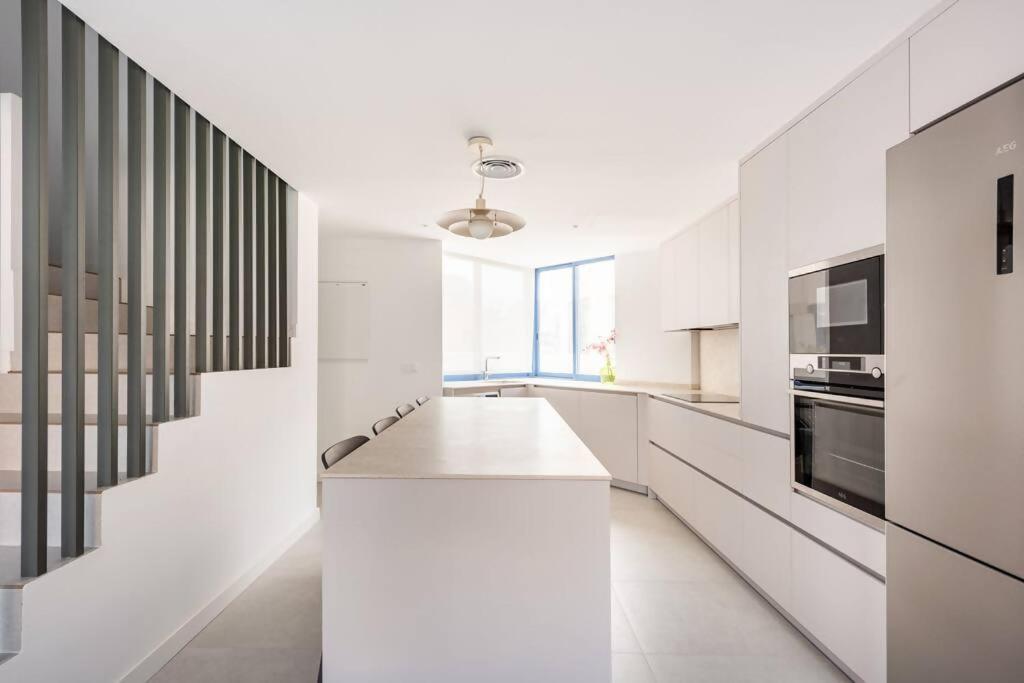 Marbella House imponente ático con piscina privada