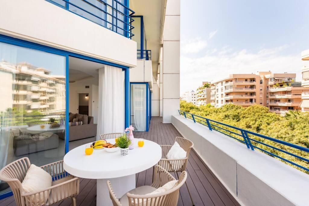 Marbella House imponente ático con piscina privada