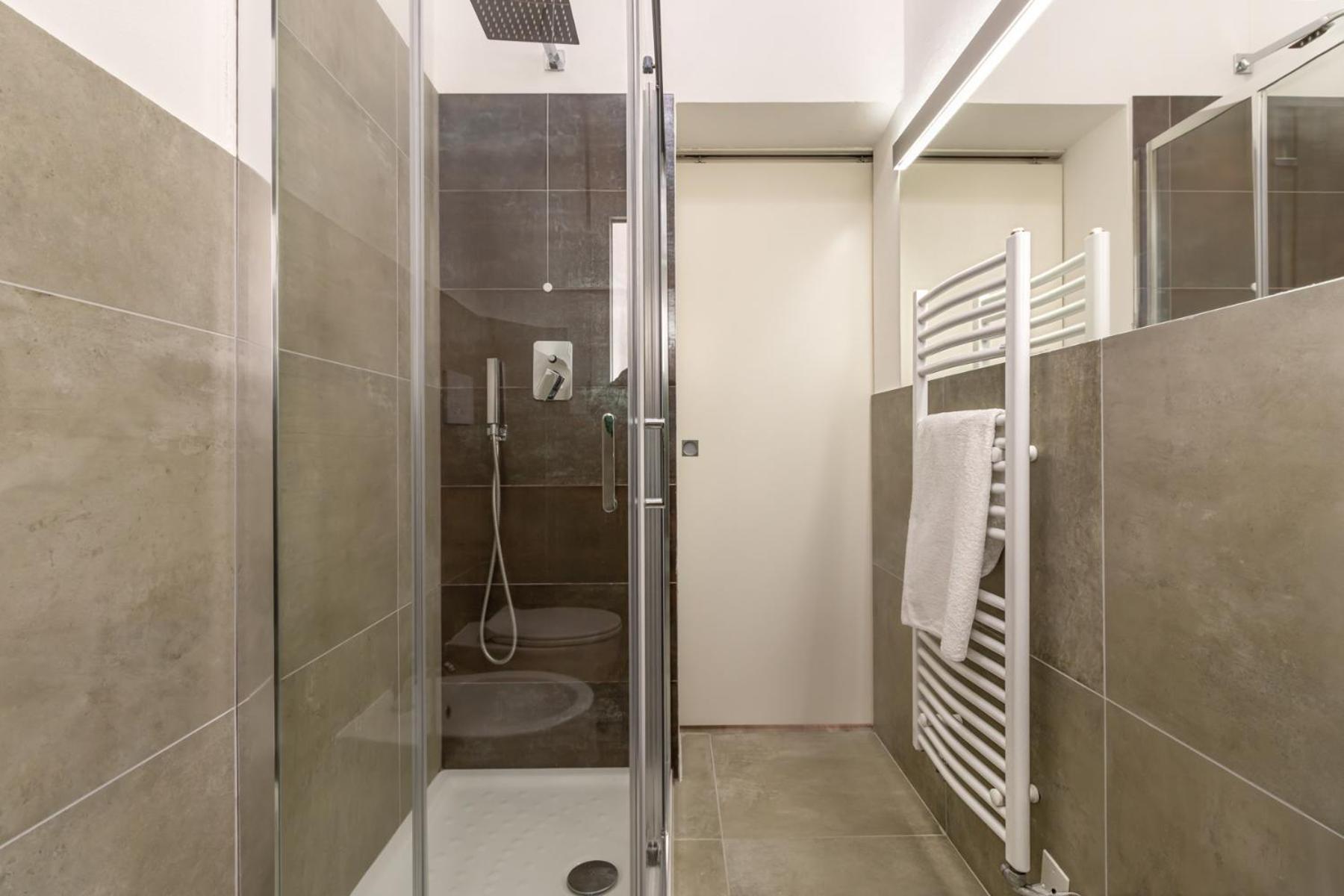 GIGI HOUSE [appartamento PIAZZA MAZZINI] 300m dal mare photo 5