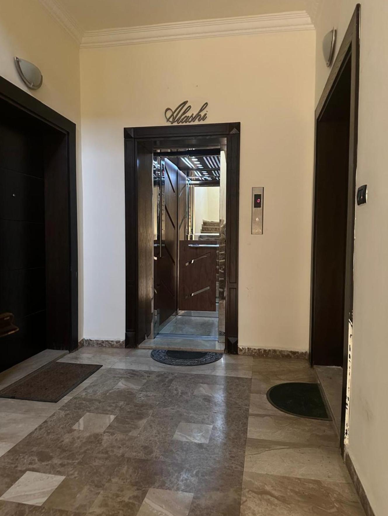 Sara Apartment