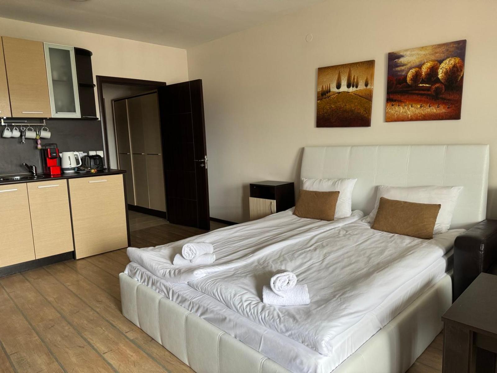 Alpine Lodge Bansko Apartments