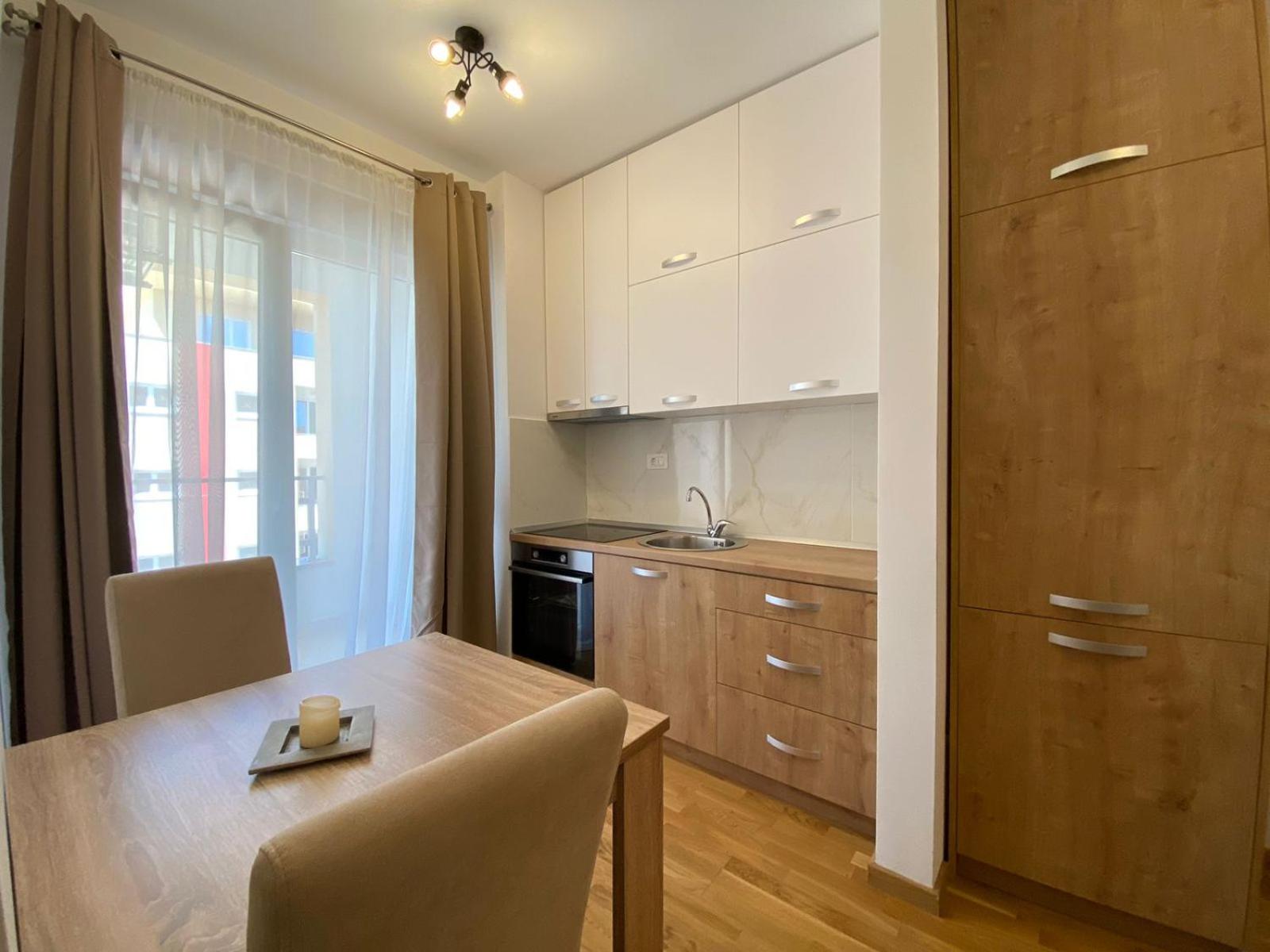 Comfy Nikic Apartments view 2