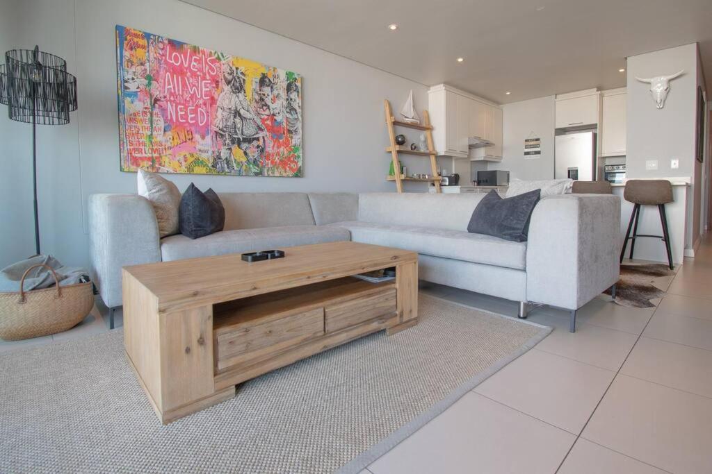 514 Beacon Rock Umhlanga Rocks view 3