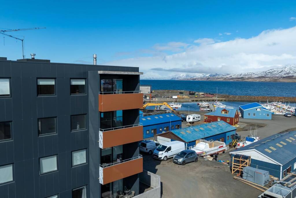 Modern appartment by sea side view 2
