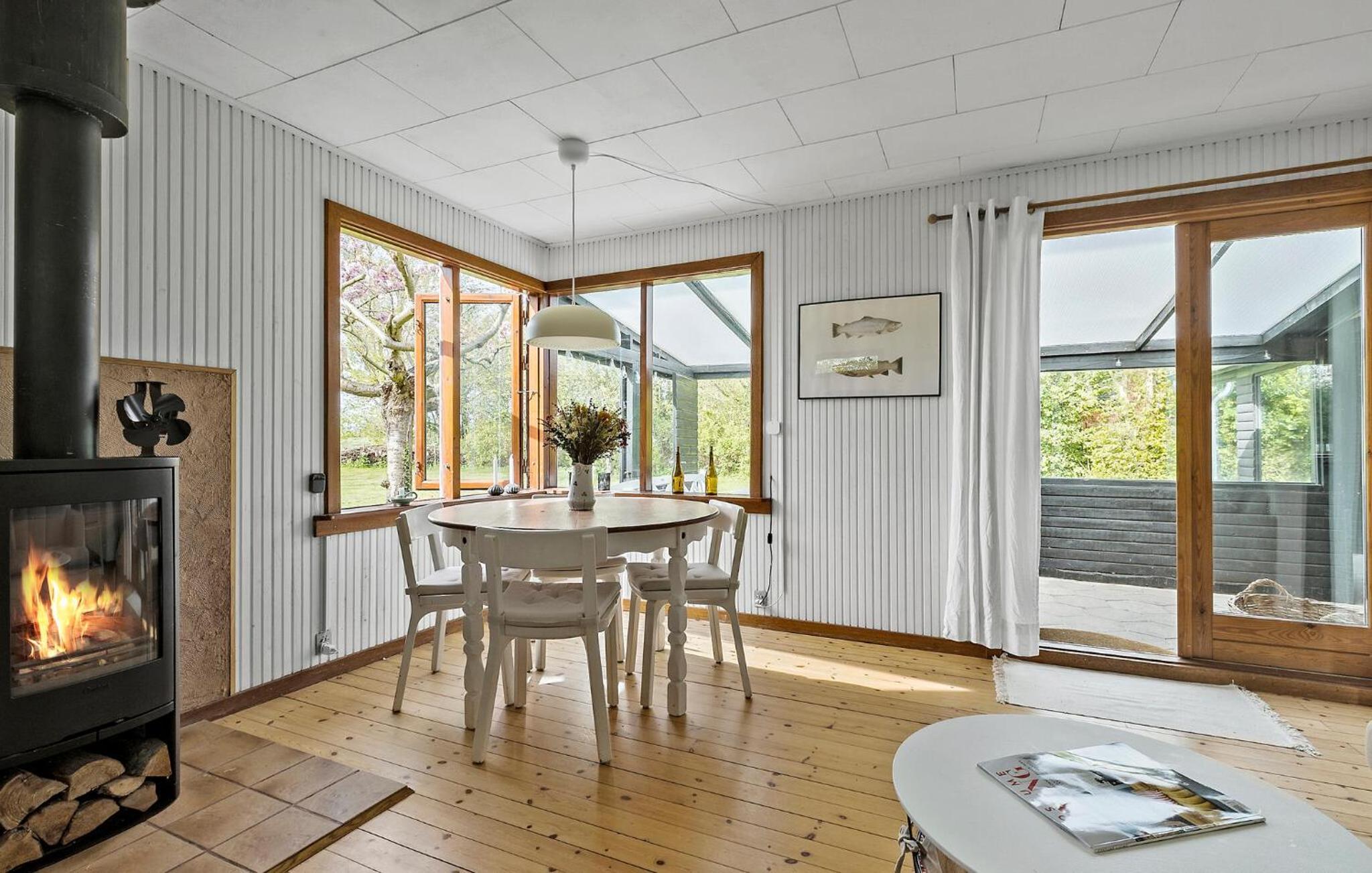 Lovely Home In Jægerspris With Kitchen