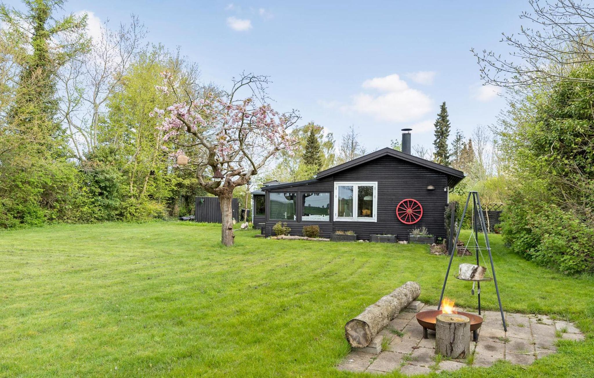 Lovely Home In Jægerspris With Kitchen