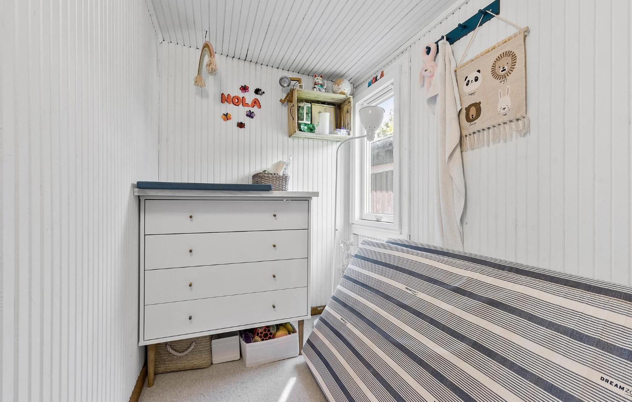Lovely Home In Jægerspris With Kitchen
