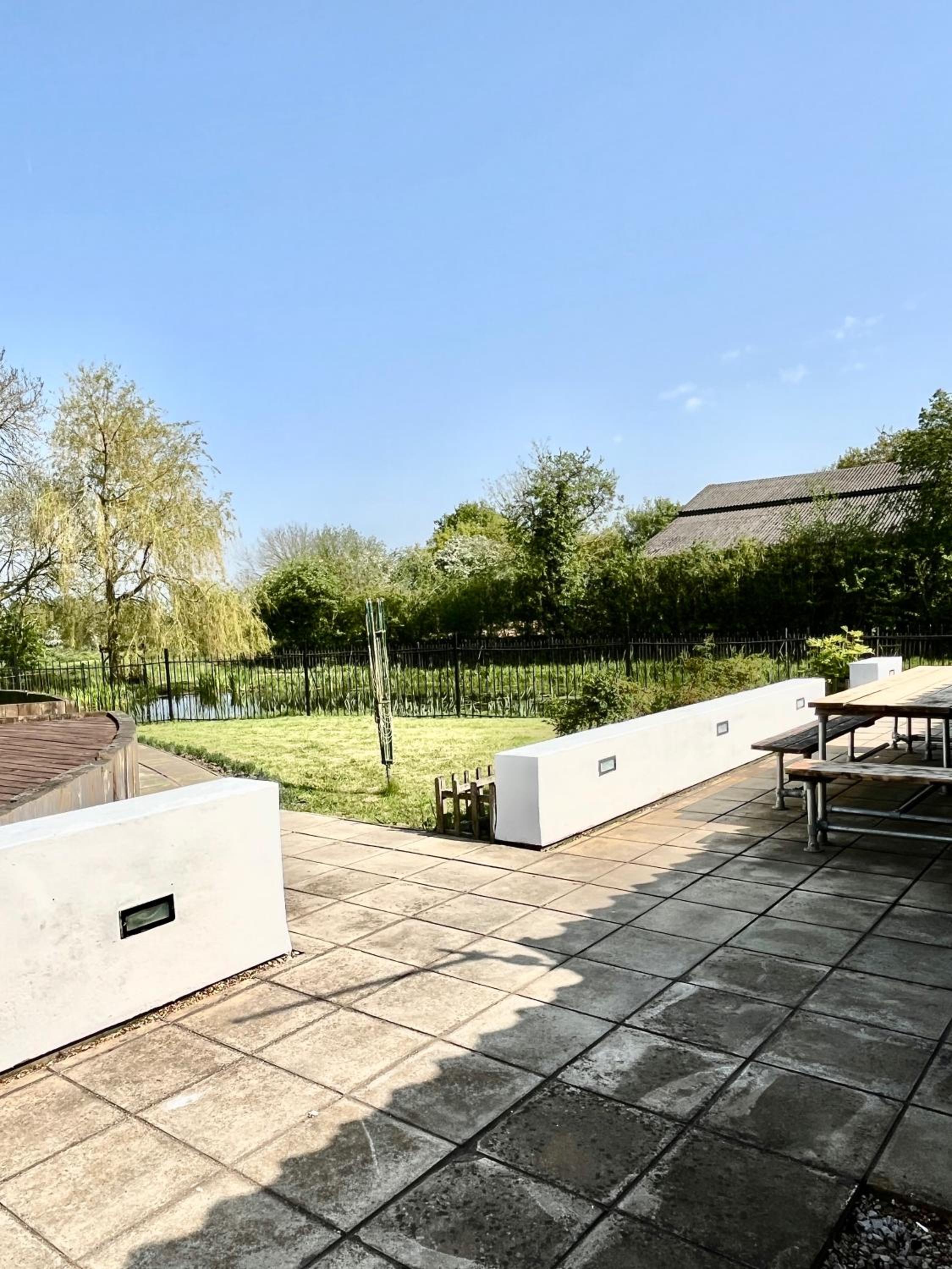 Oak Grange holiday cottage view 3