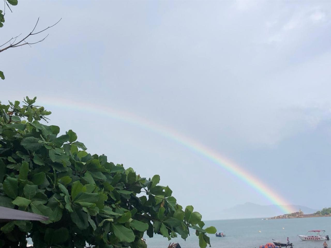 Linda Casa, pé na areia na praia da Fortaleza Ubatuba