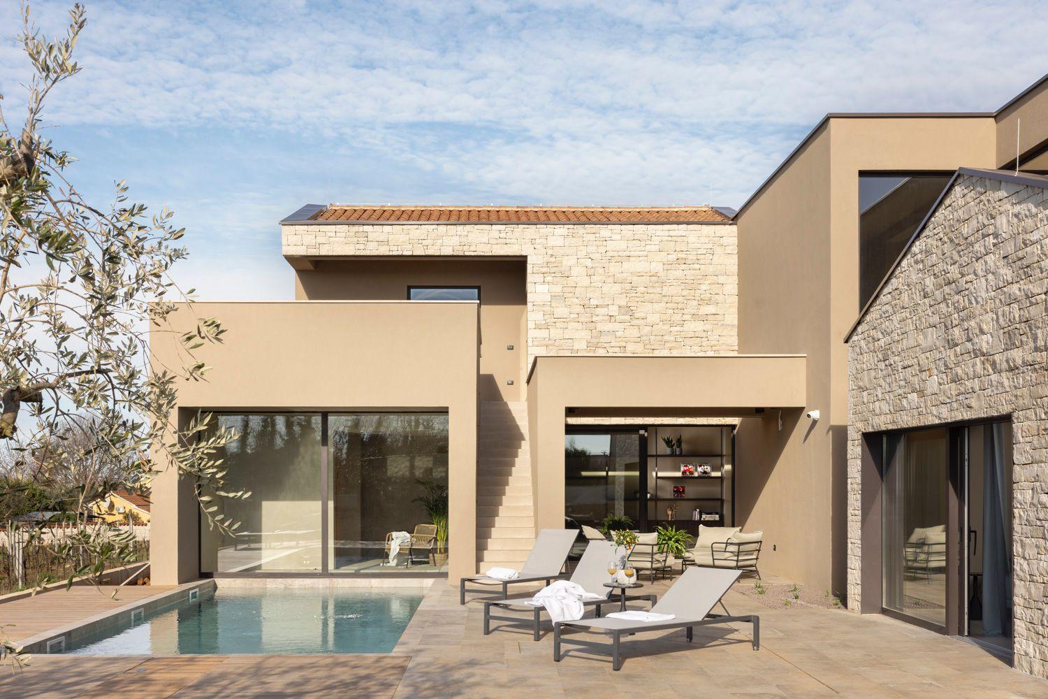 Luxury Villa Deneb with pool near Porec view 3