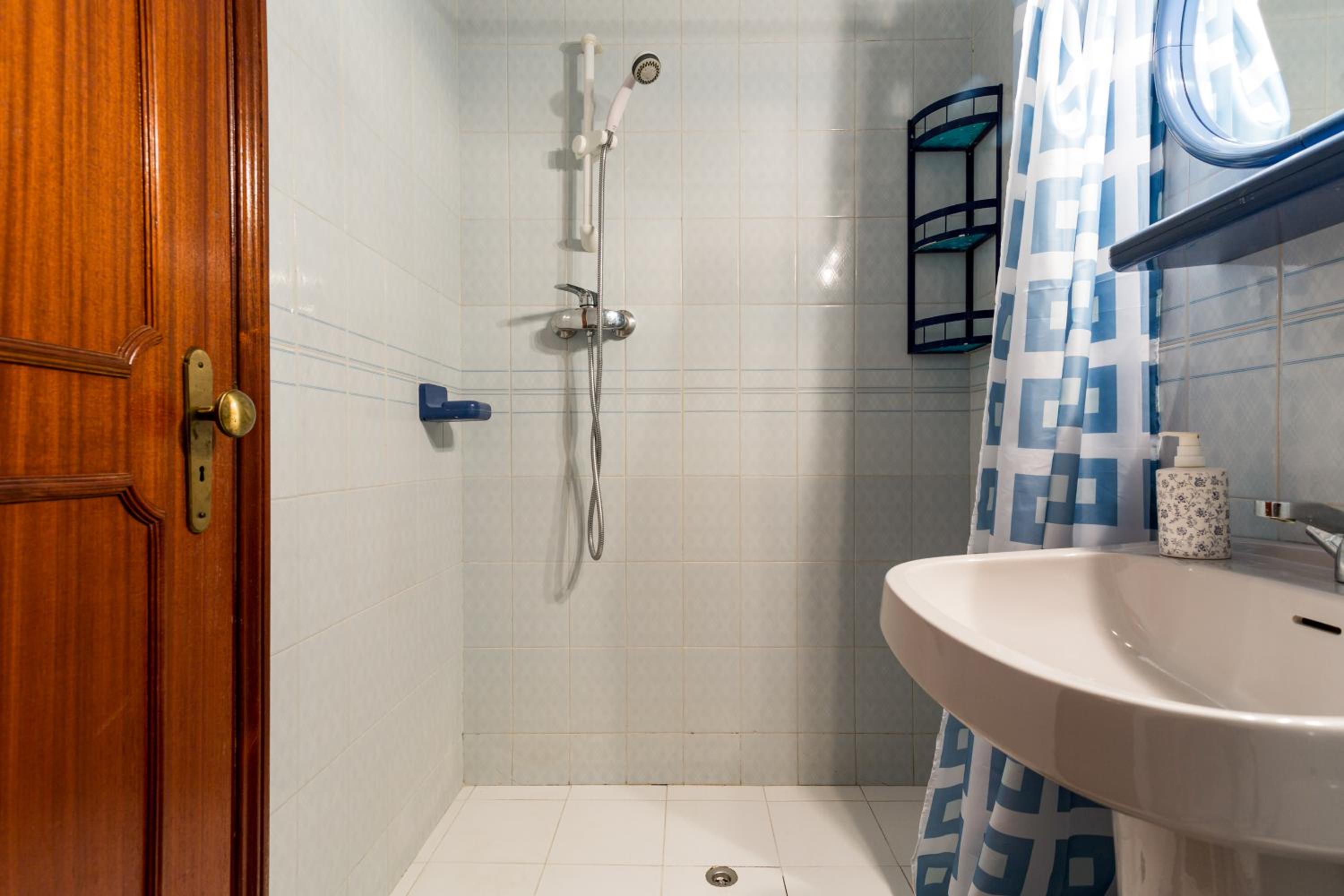 Family Apartment Near Praia da Rocha view 2