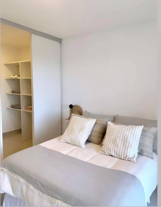 Duplex con cochera gratuita, gimnasio y jacuzzi