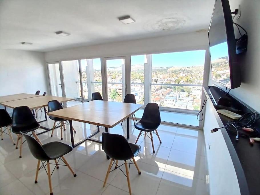 Duplex con cochera gratuita, gimnasio y jacuzzi