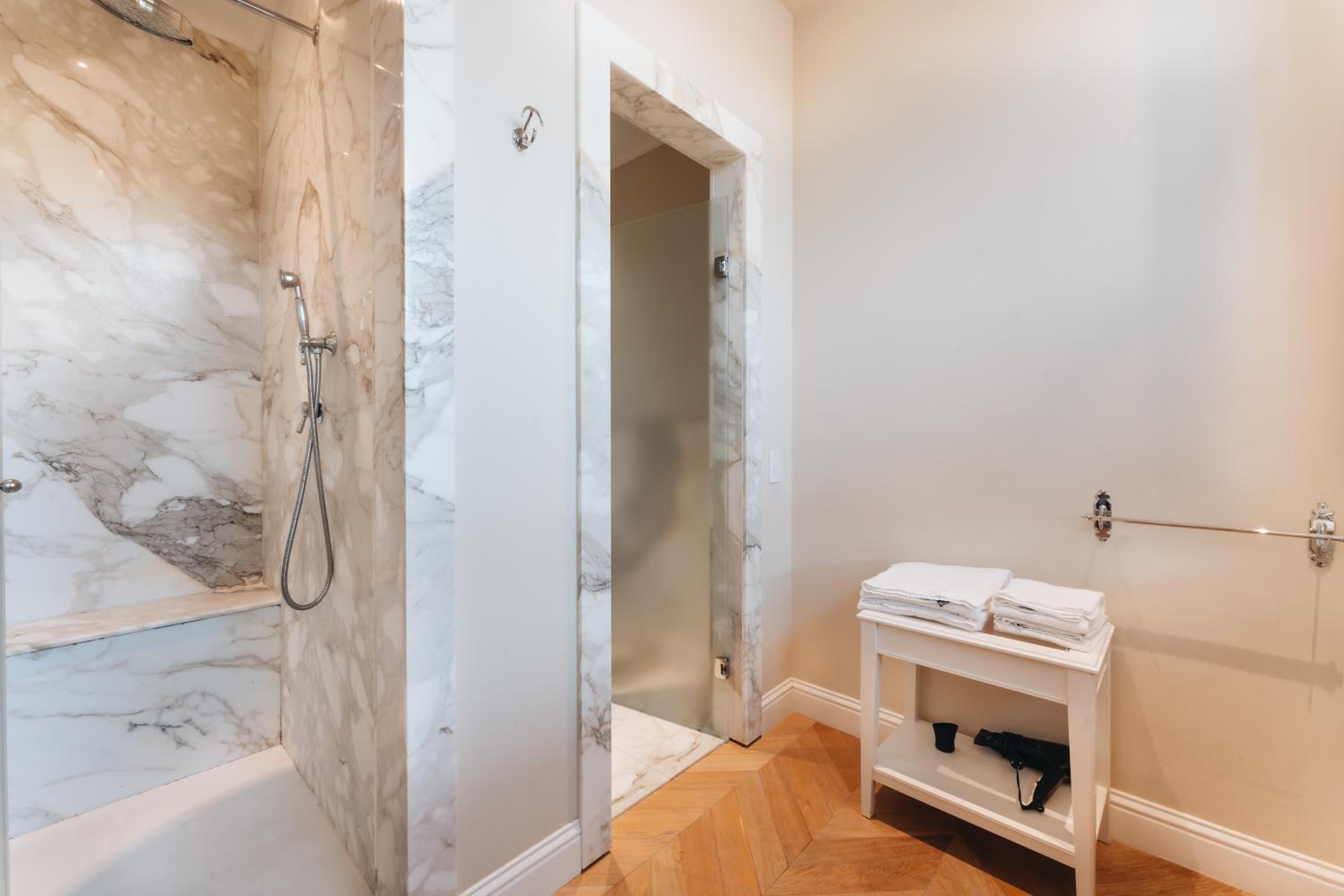 La Croce d'Oro Santa Croce Suite Apartments