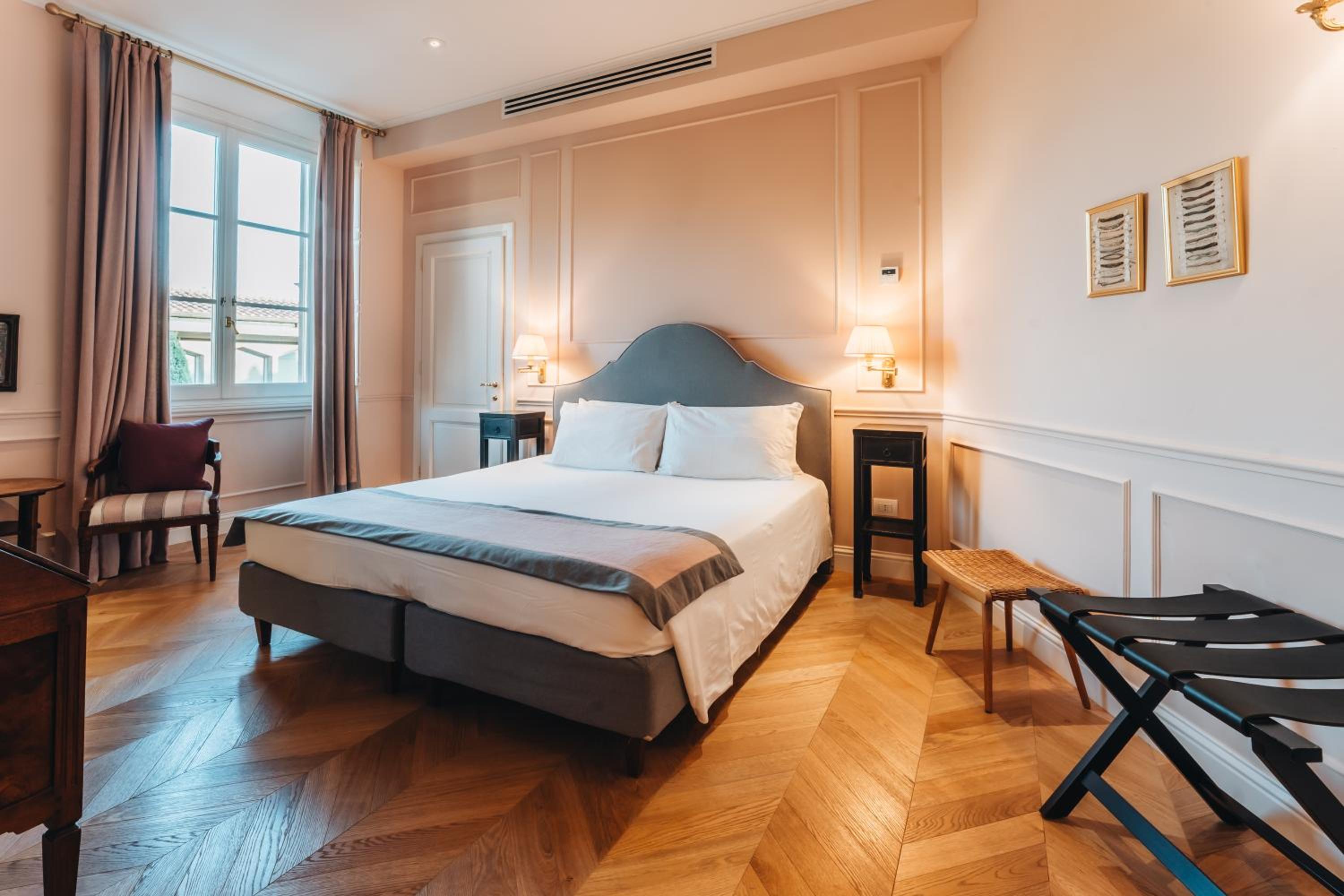 La Croce d'Oro Santa Croce Suite Apartments