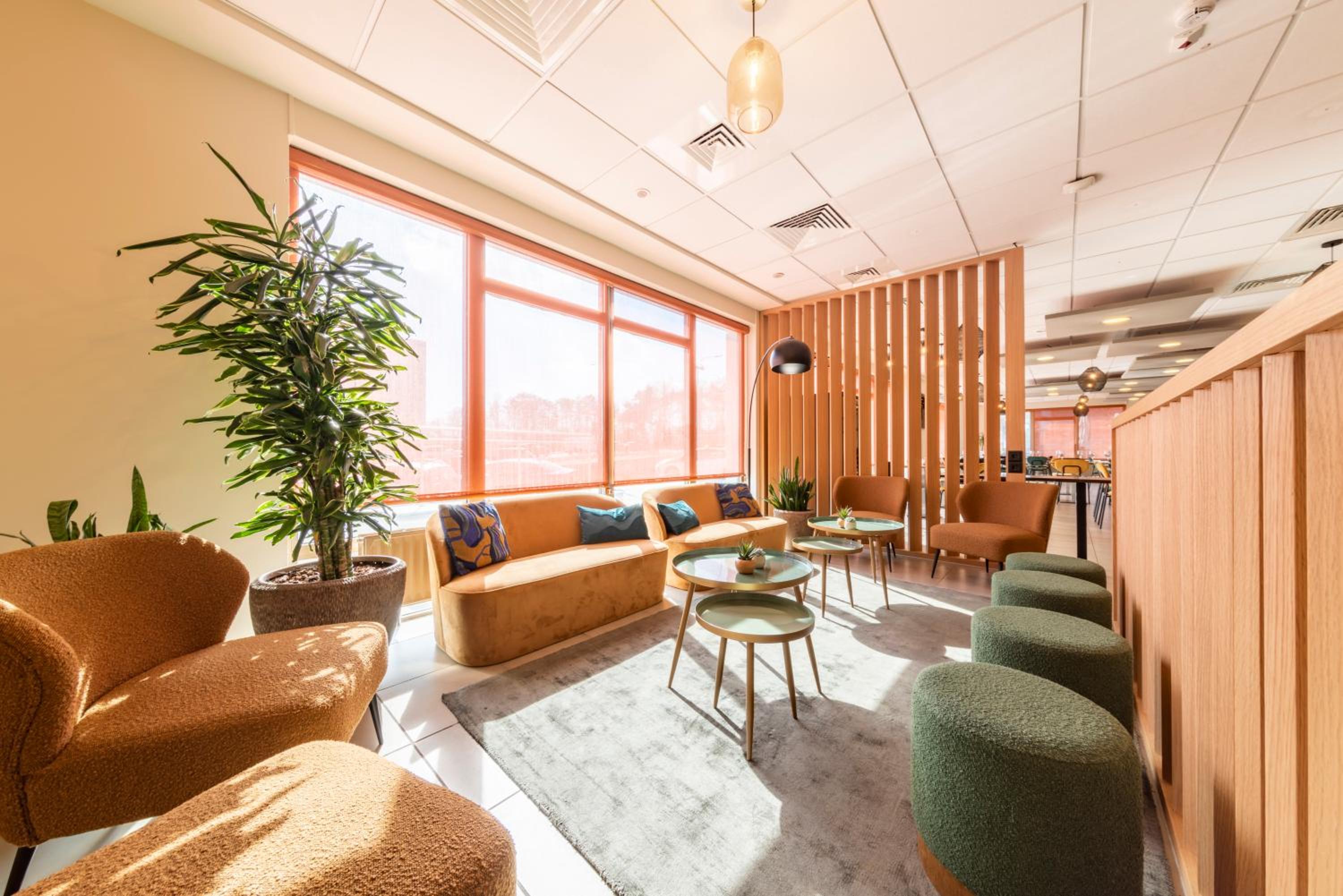 Luxembourg Vacations - Mandarina Hotel Luxembourg Airport - Property Image 1