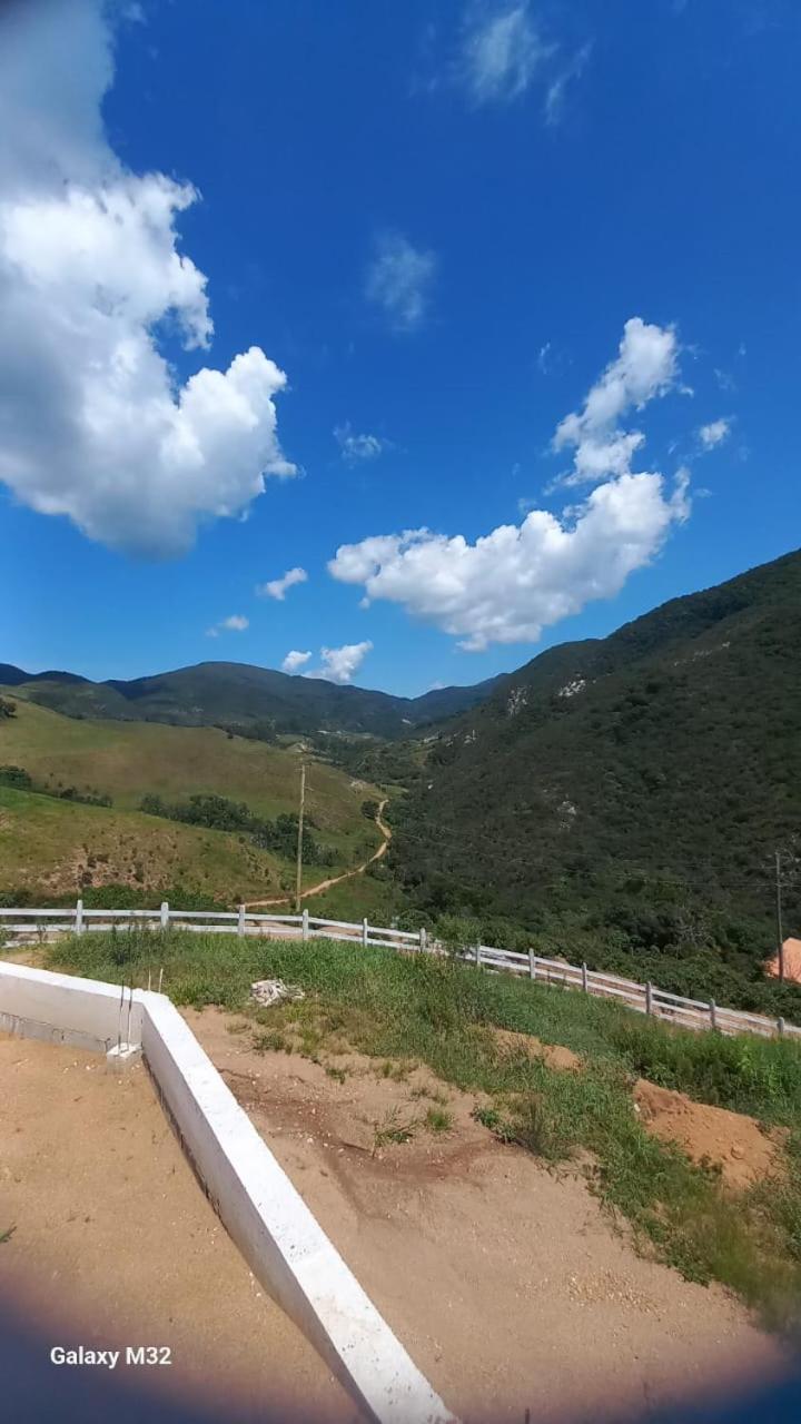Chalé vista da gruta