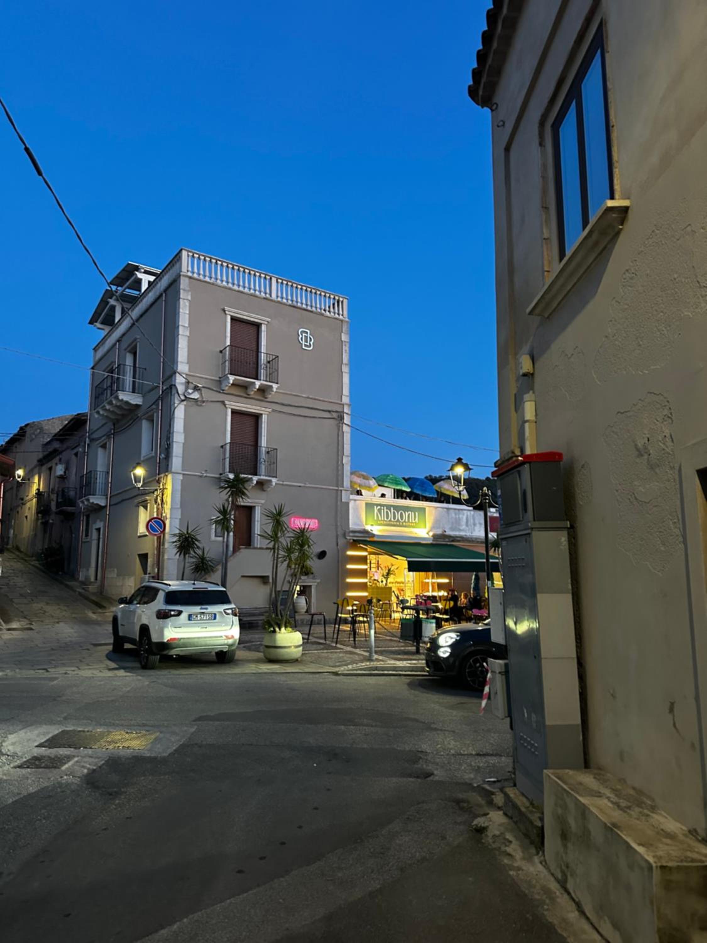 Luxury Accommodation photo 2