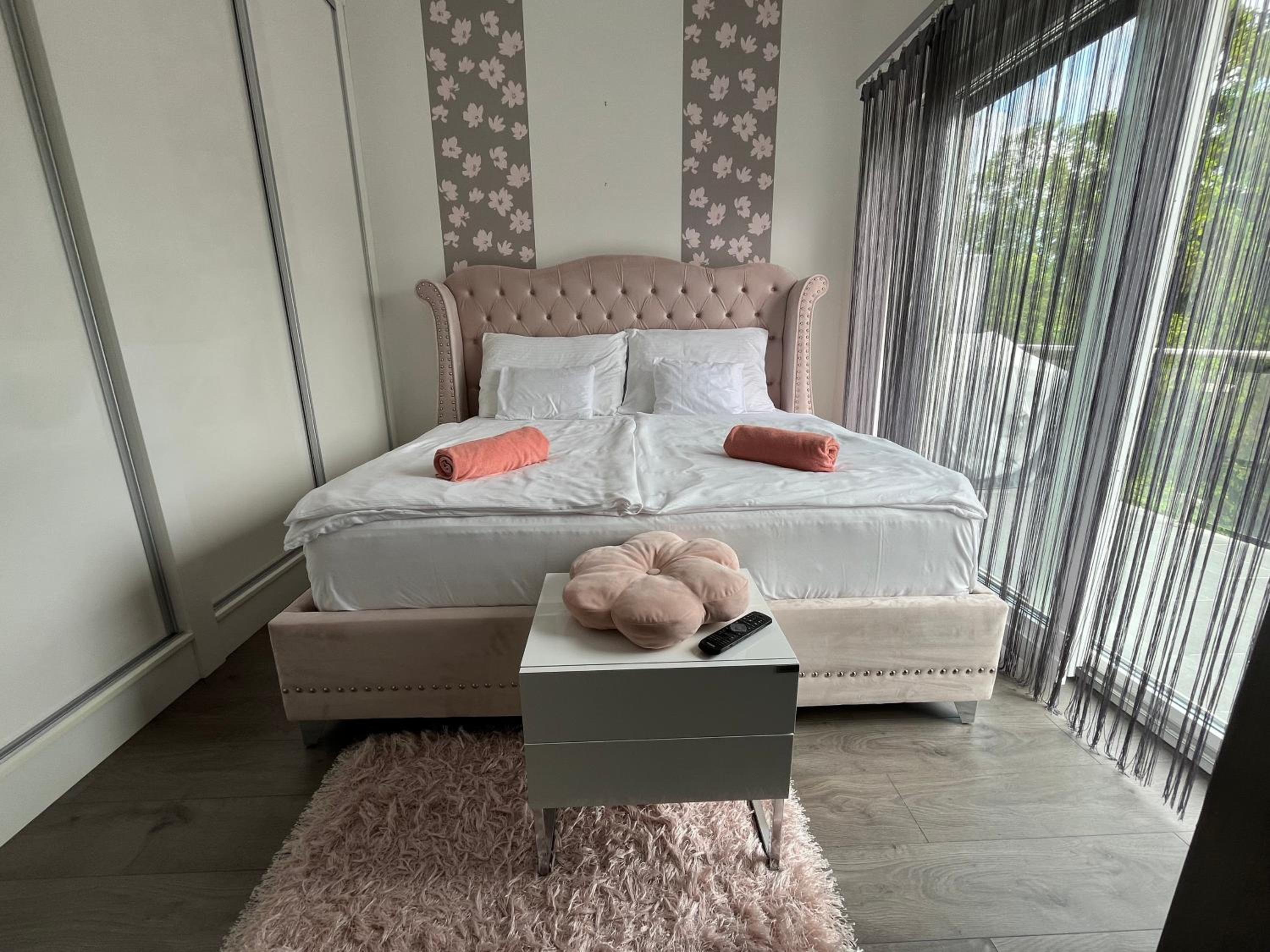 Smeraldo Penthouse Zamardi