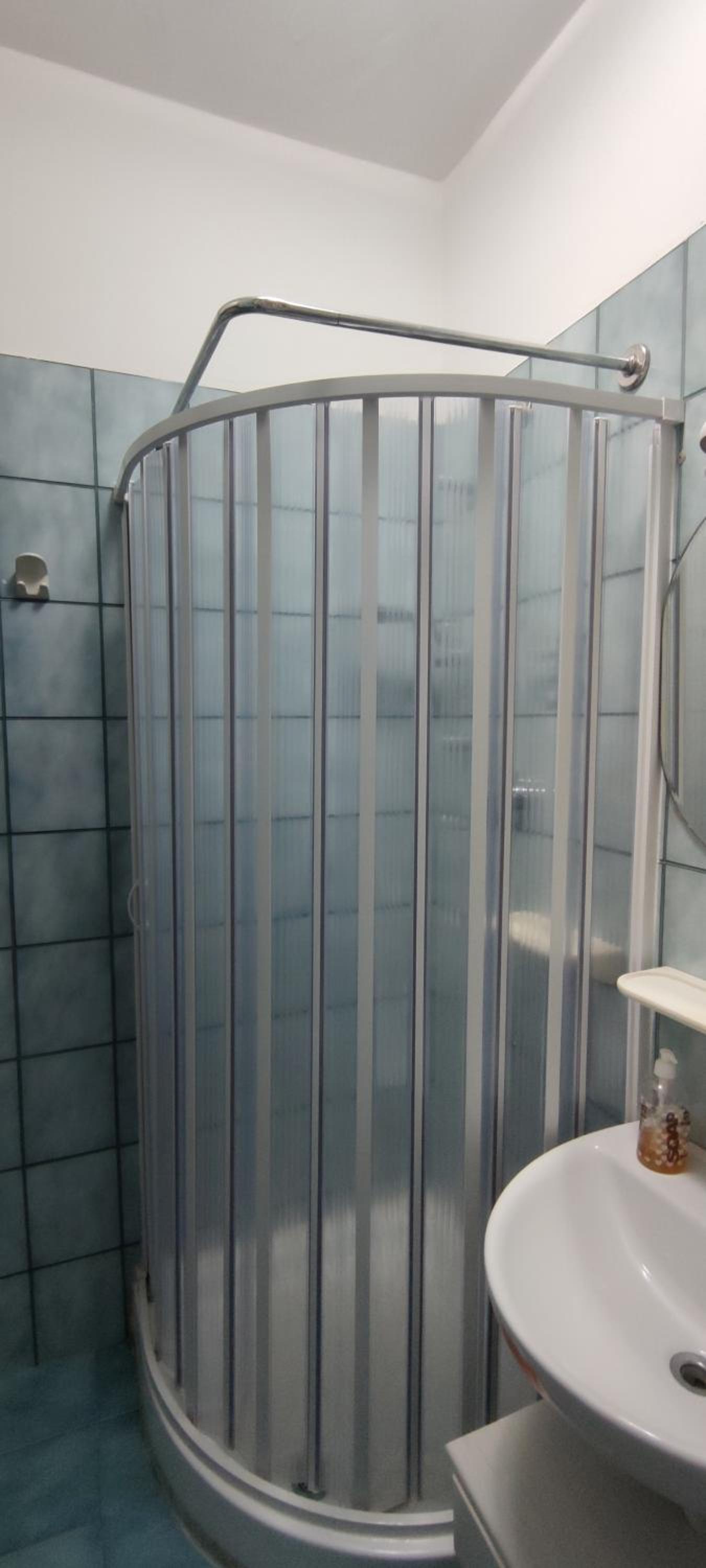 Nardone al centro en Teramo — bathroom