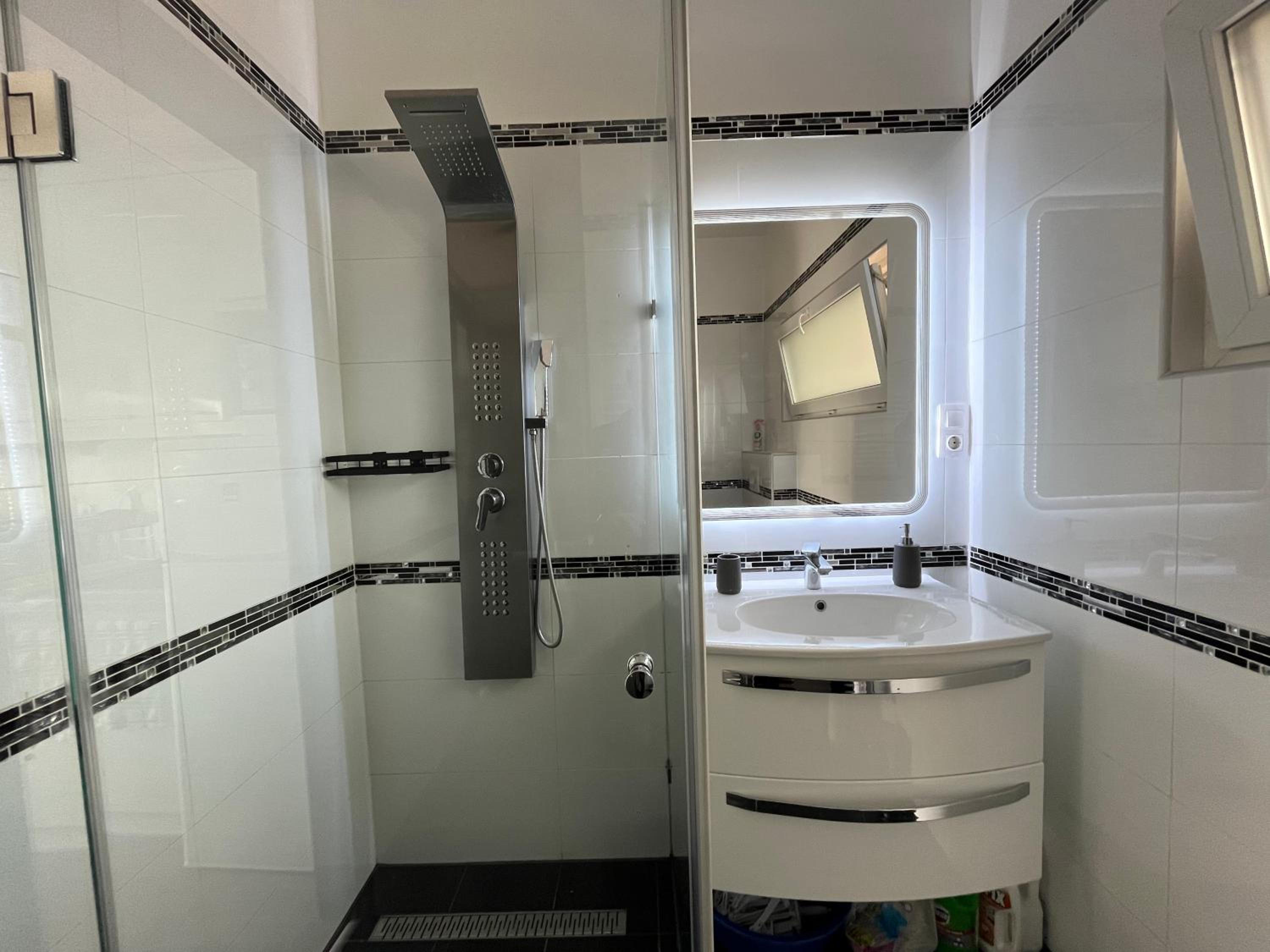 Smeraldo Penthouse Zamardi