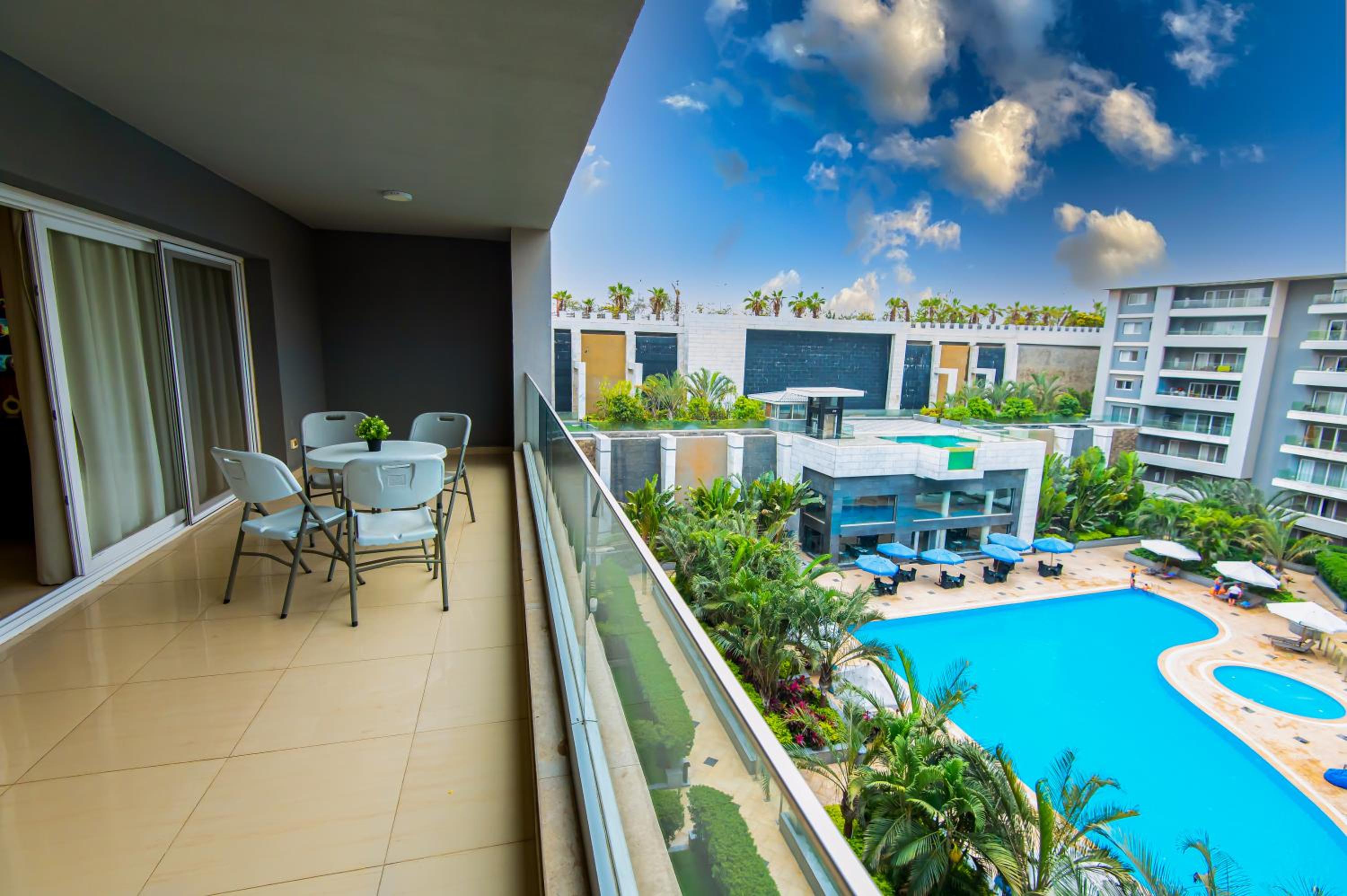 Ocean Blue Apartments