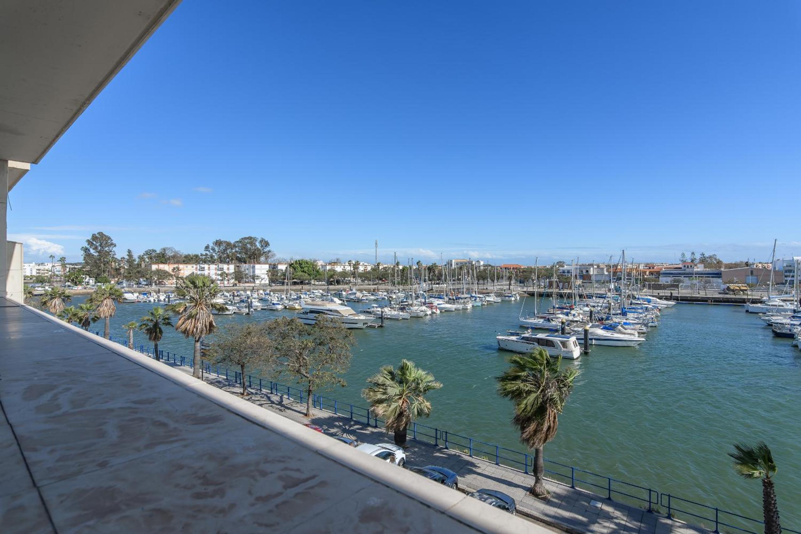 El Rincon del Puerto by Ĥ view 5