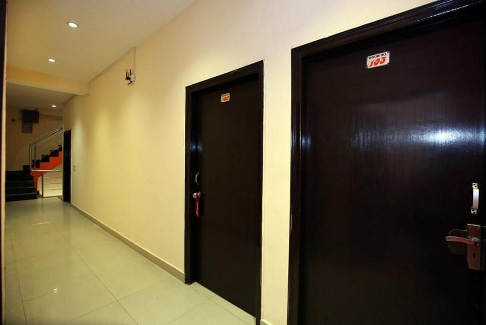 Hotel Parkash Inn
