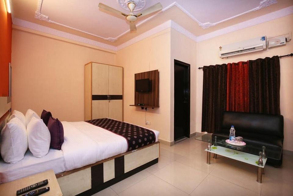 Hotel Parkash Inn