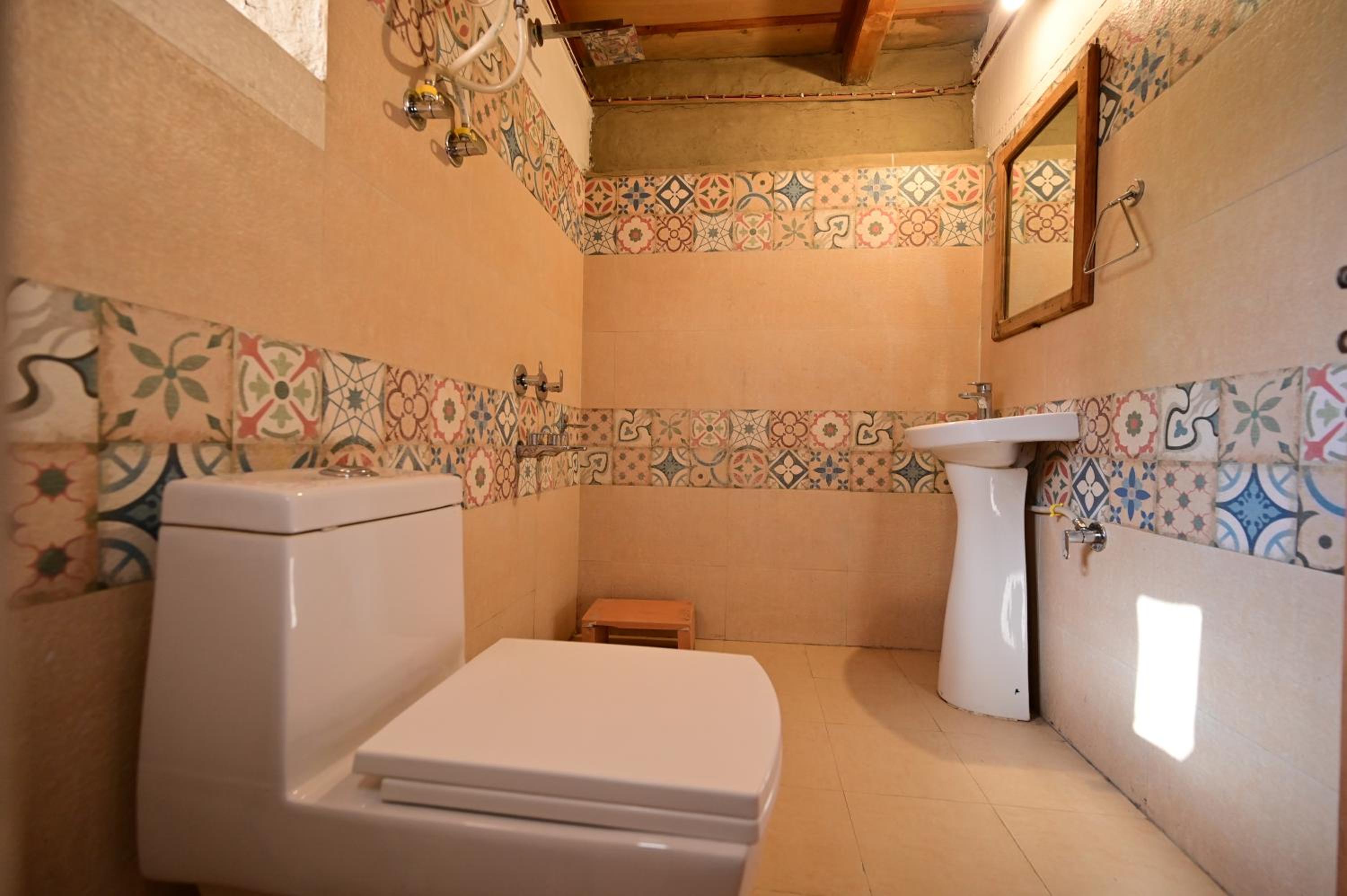 Himalayan Mud Resort