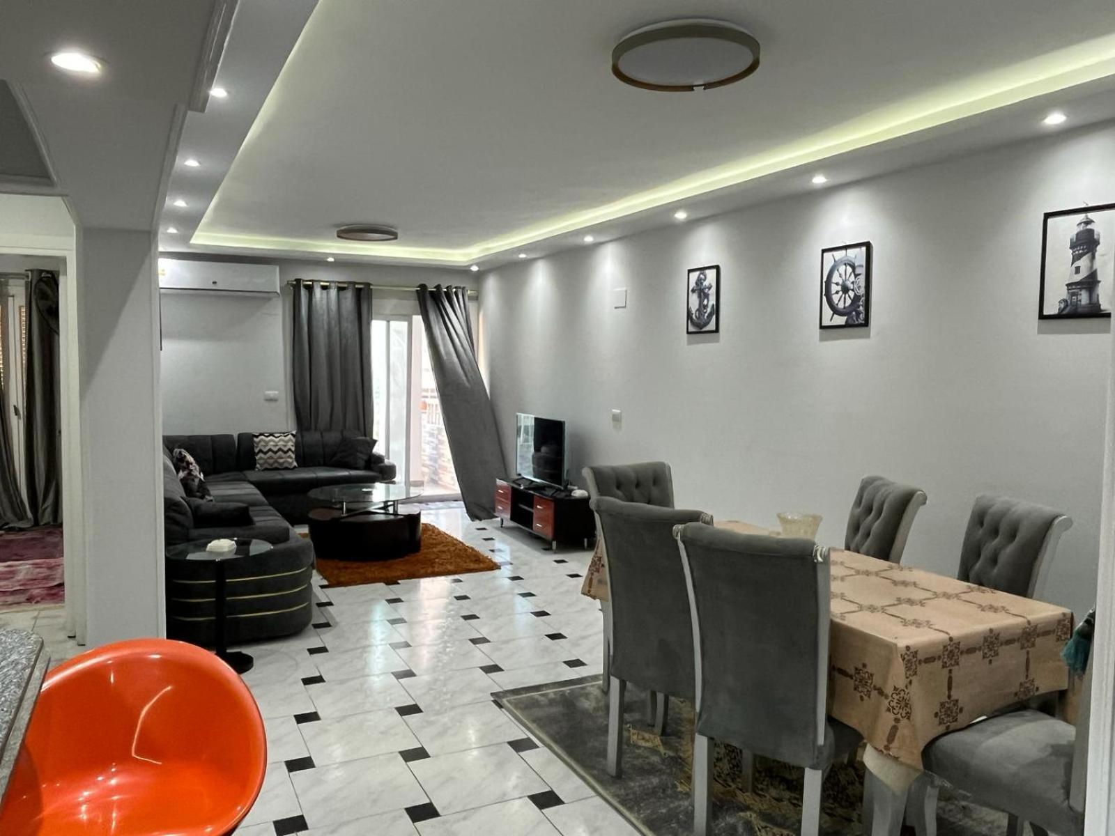 Nice apartment in mostafa kamel ( city square )
