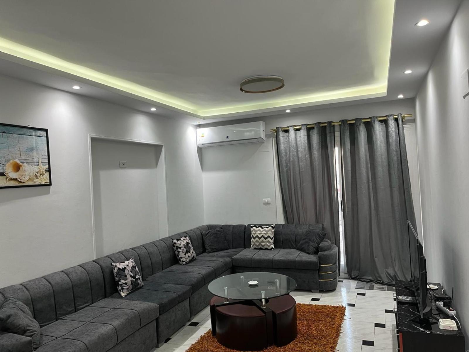 Nice apartment in mostafa kamel ( city square )