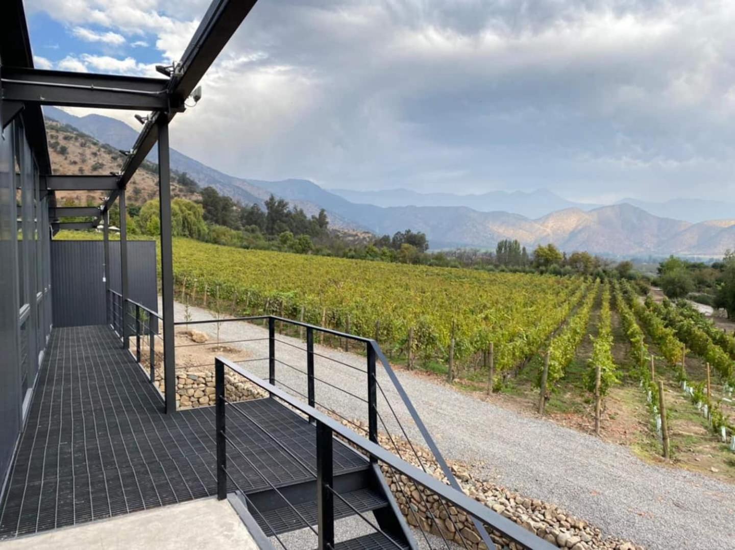 Viña LOF - Maipo Valley Bed & Breakfast in Winery
