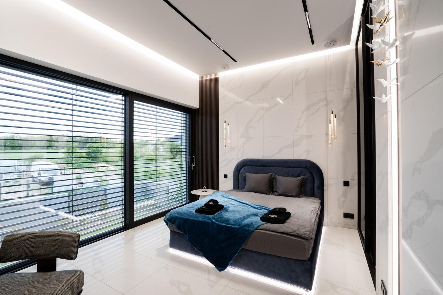 Chandelier Sky Mansion
