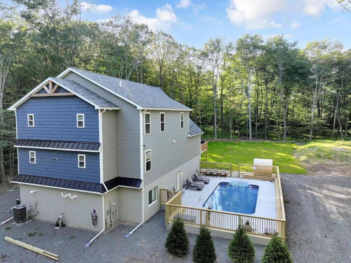 Big Villa,4 Masters, Heated Pool, Hot Tub, Sauna view 4