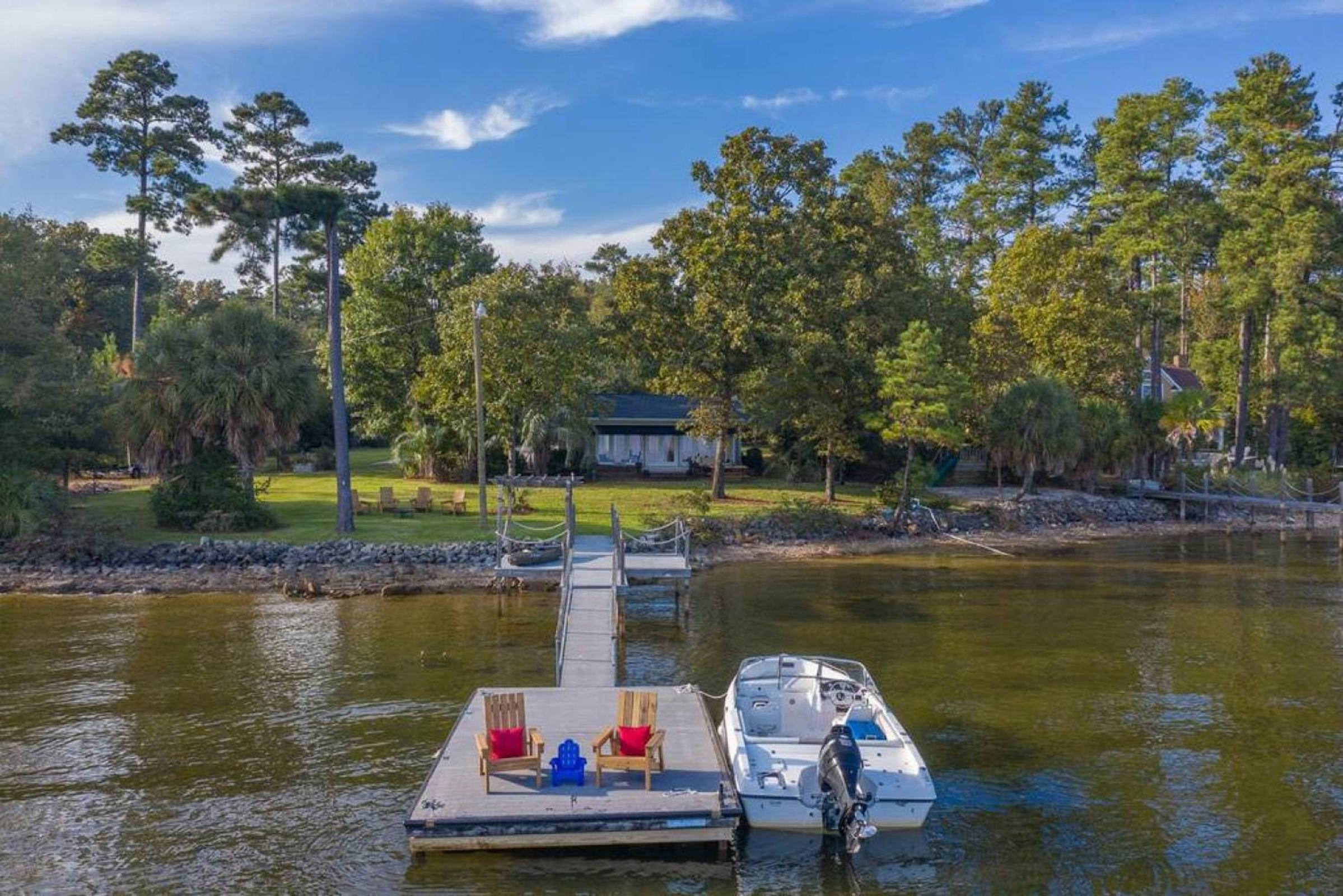 Lake Murray Family Retreat view 4
