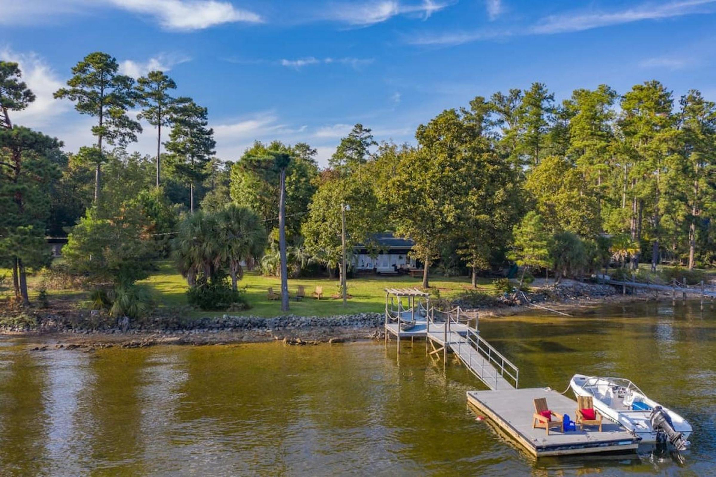 Lake Murray Family Retreat view 5