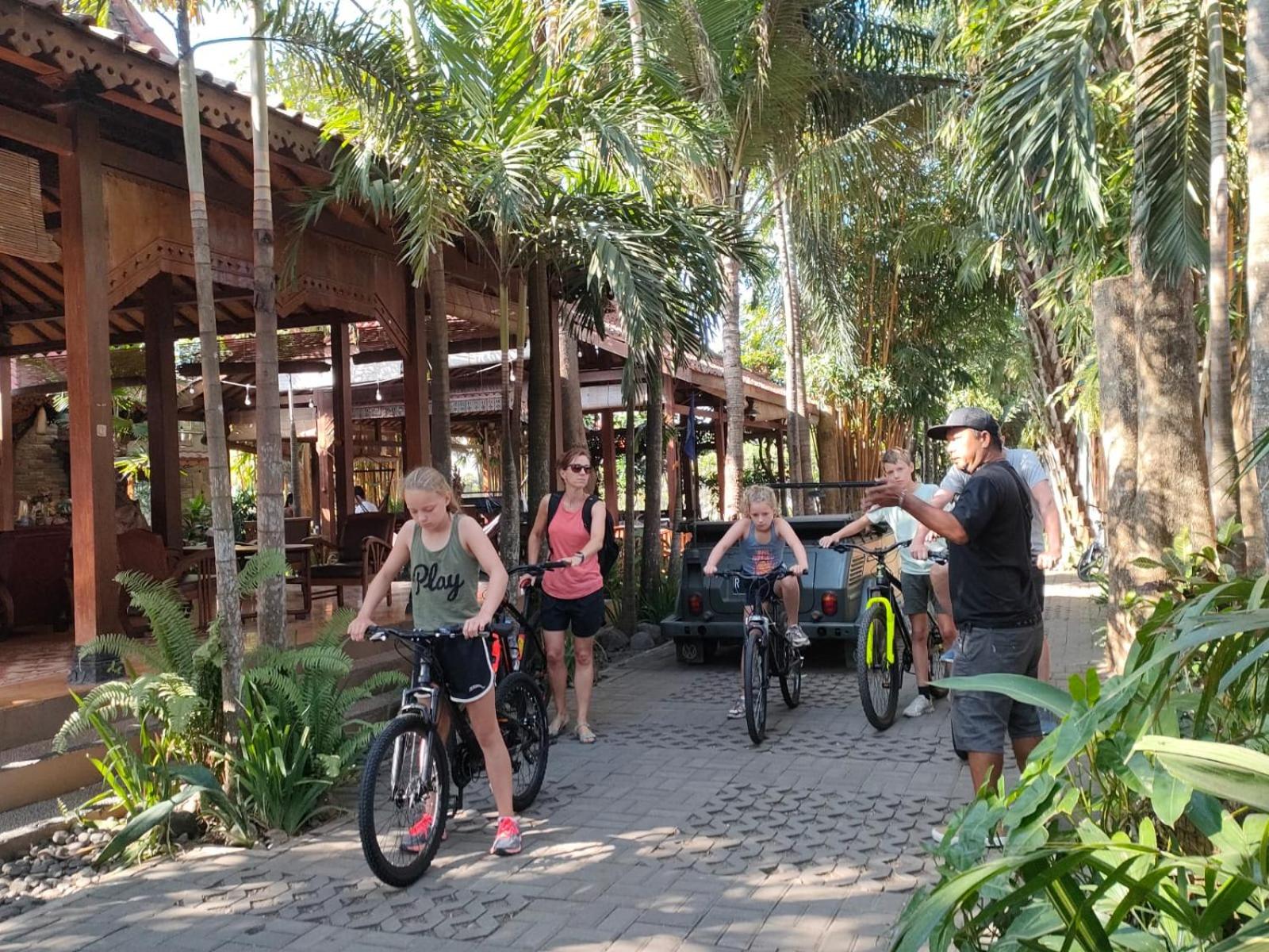 Bedhot Homestay