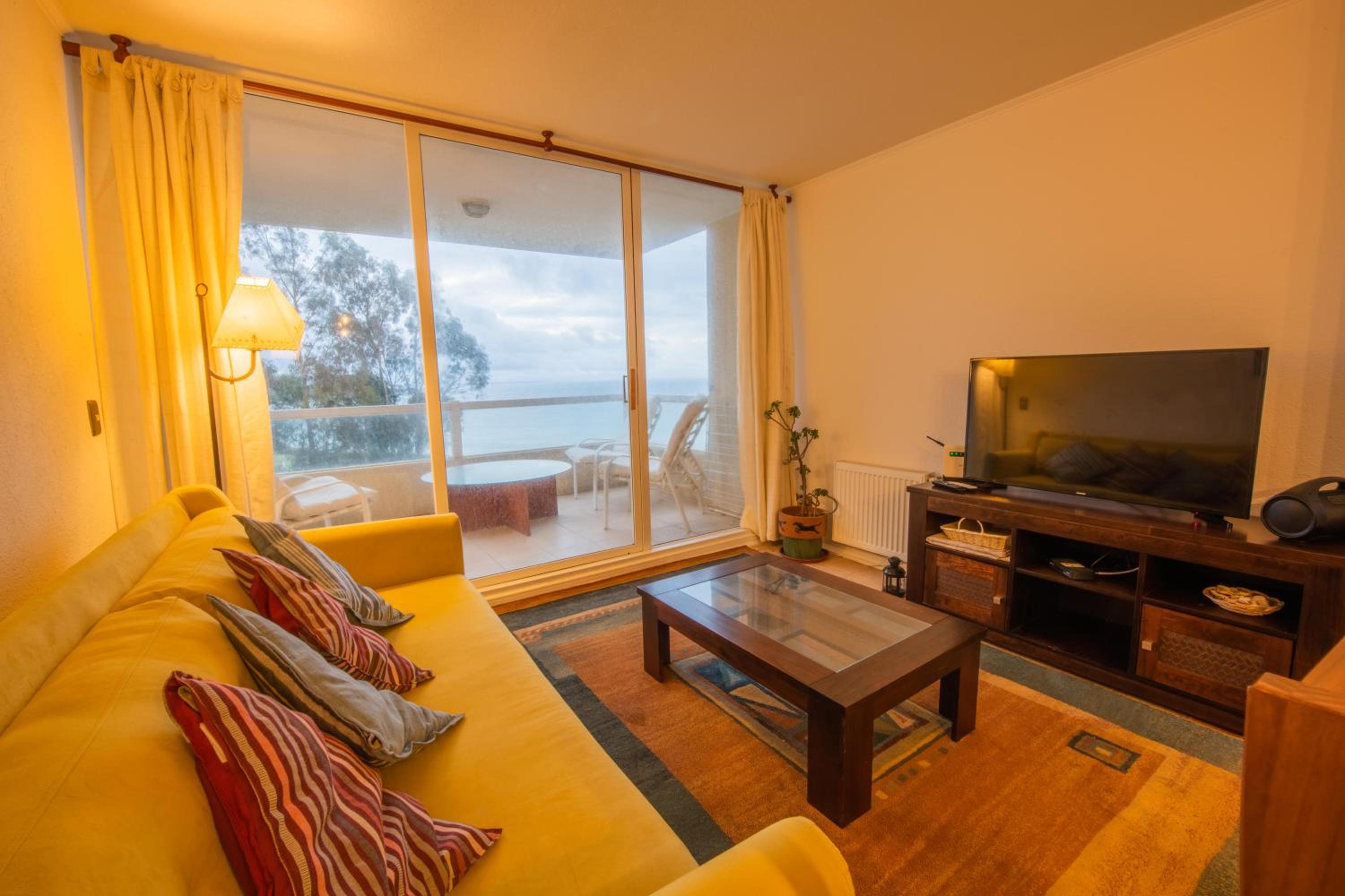 Oceana Suites Costa Quilen
