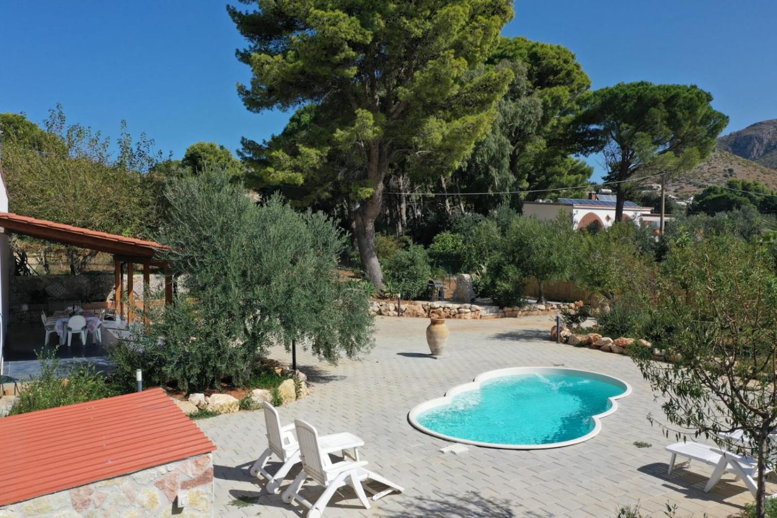 GuestHost - La Giara - Villa with Swimming Pool and Parking view 2