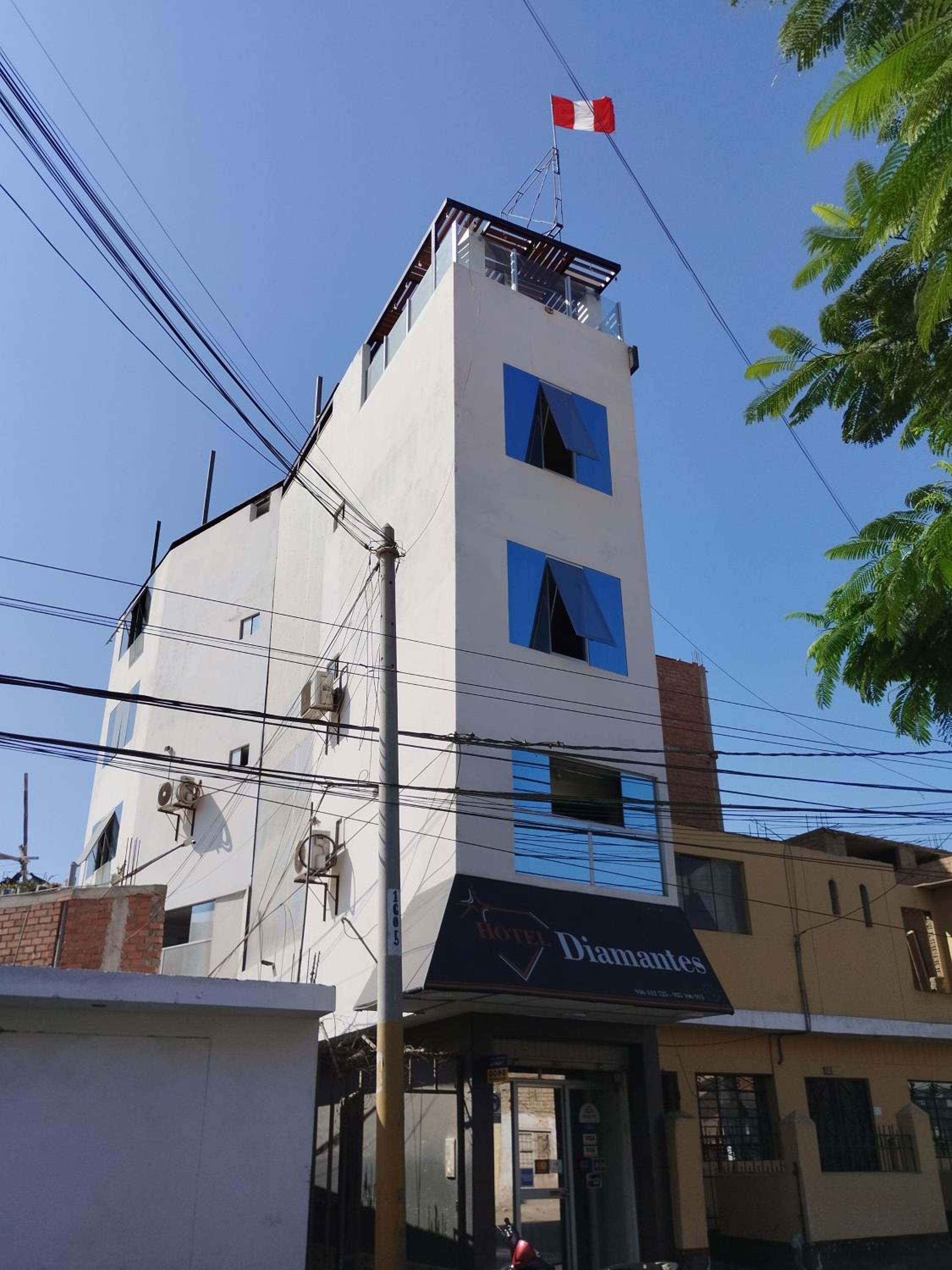 Hospedaje Diamantes view 2
