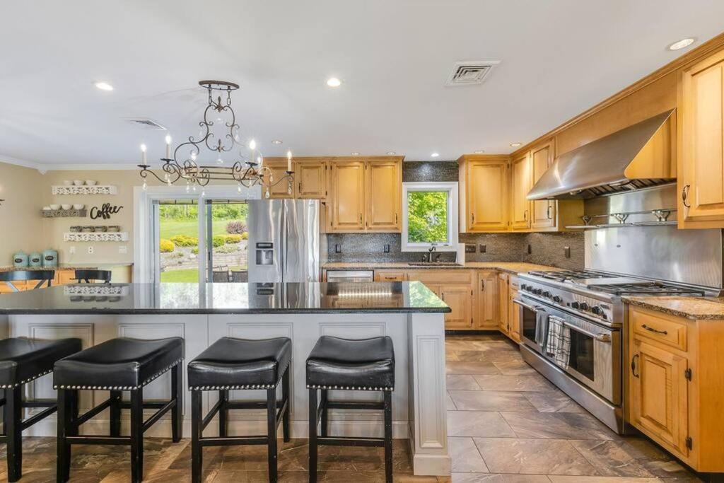 Estate with pool on 11 beautiful acres view 2