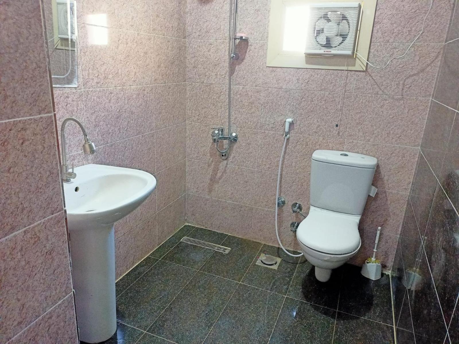 Photo 48