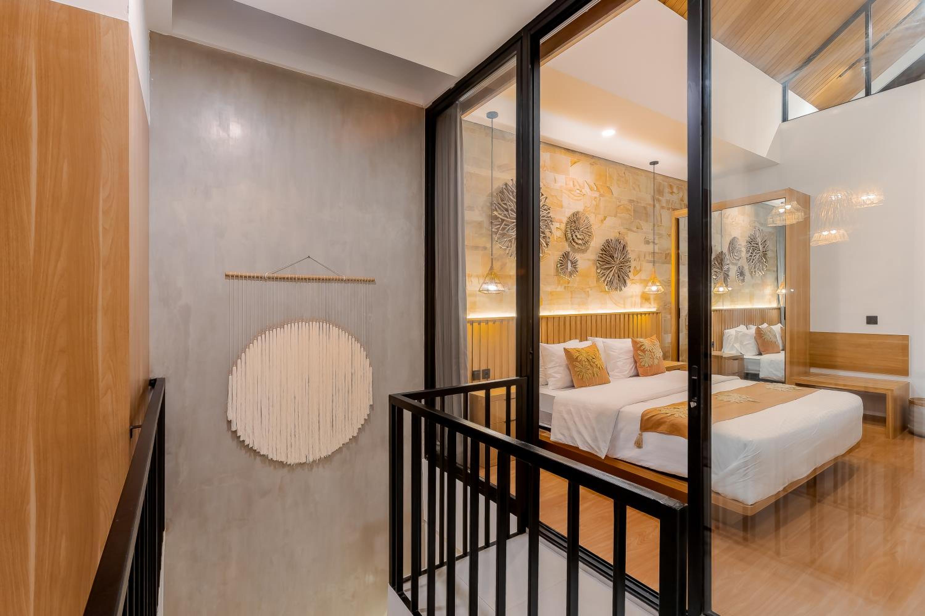 Vin Villa Seminyak 2BR with Private Pool view 5