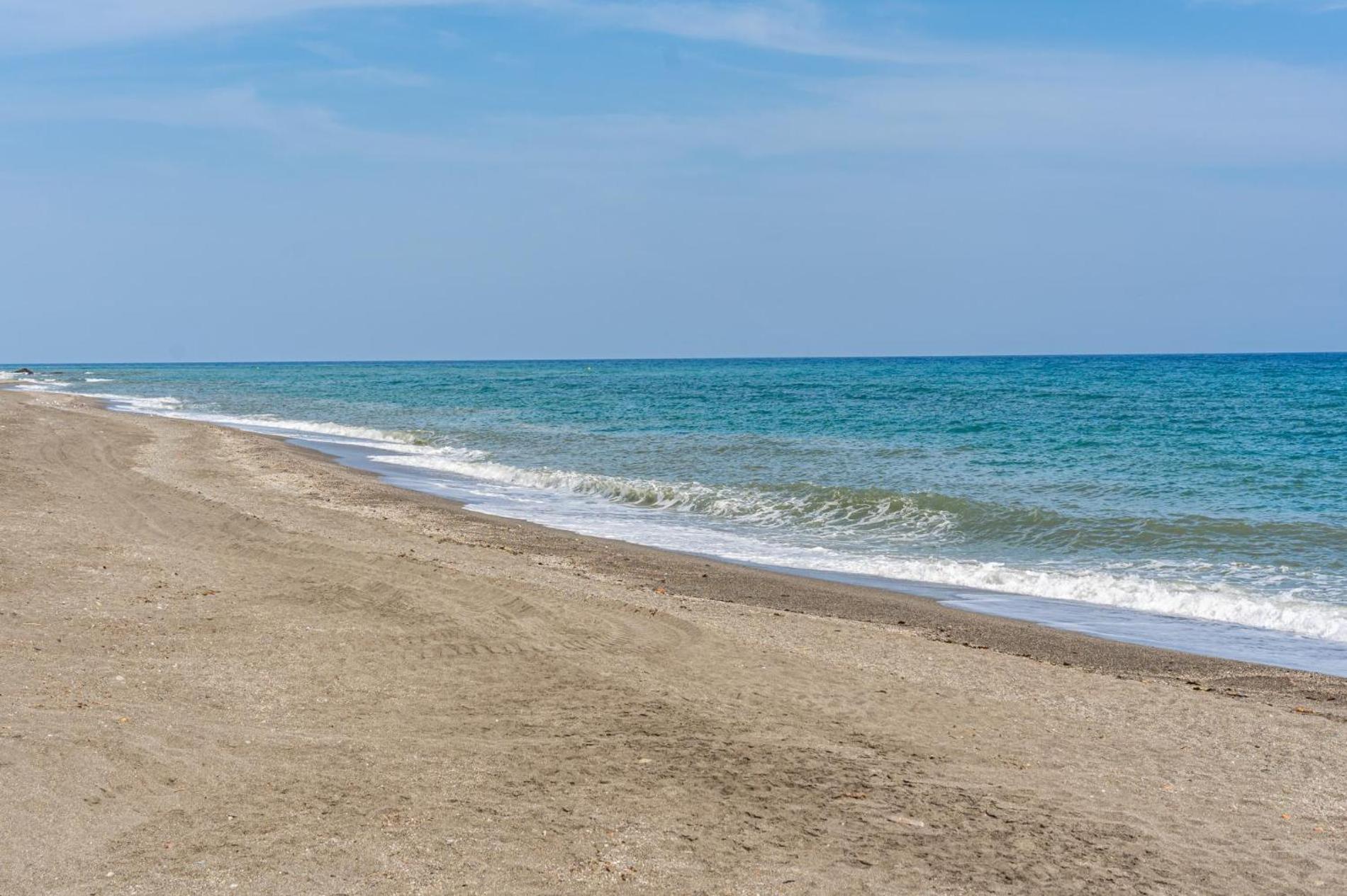 Heima in front of the Sea